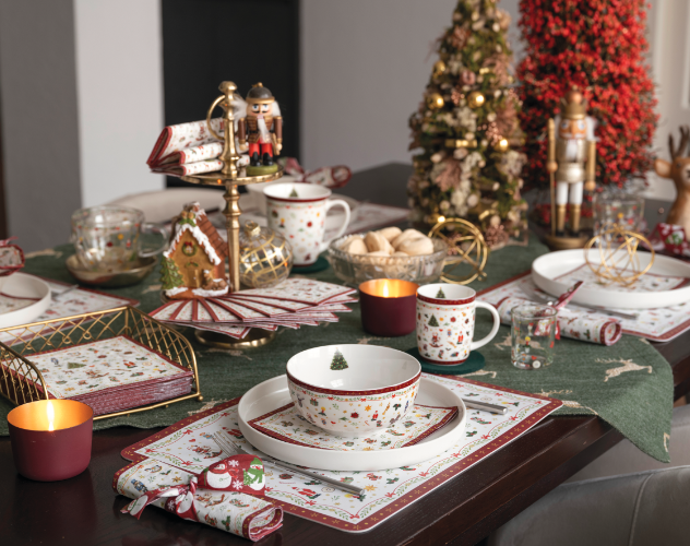 Ornaments all over