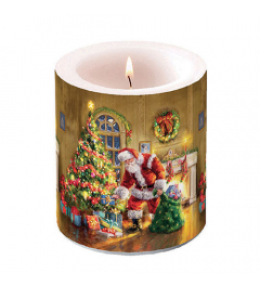 Candle medium Gifts under Christmas tree