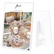 Showcard A3 Playing outside